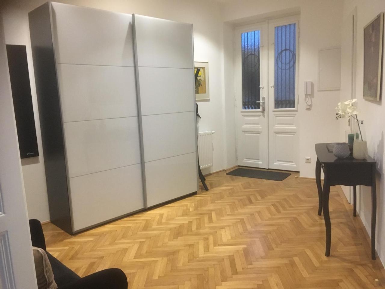 Smart Living Apartment Wien